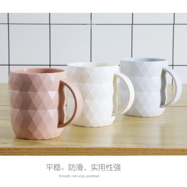 Student Brush Plastic Water Toothbrush Cup Mug With Handle