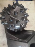 Maquinaria de construcción para empillar accesorios de perforación de cucharas de rodillos herramientas de perforación de cucharas de rodillos