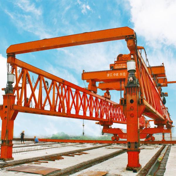 Construction Project Beam Launcher Crane 500kn Lifting