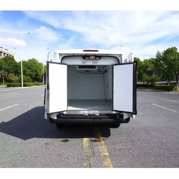 Roof top transport Refrigeration Unit For Truck, ≤8 m3 box volume EV-088