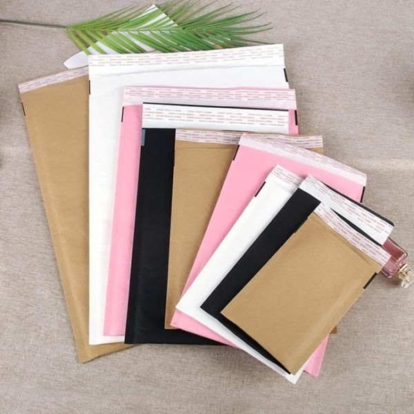 6 Color Printing Paper Padded Mailers Meets USPS And Shipping Carrier Standards Durable Water Resistant Exterior Mailing Packaging