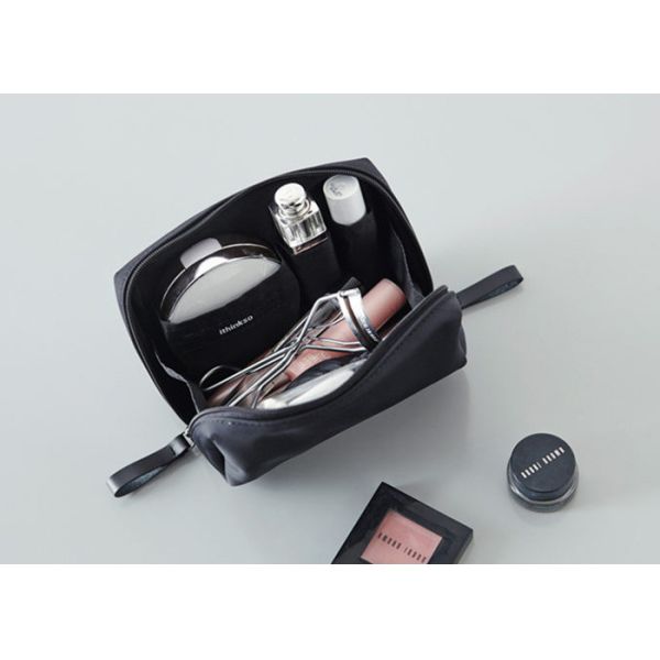 Portable Travel Organizer Pouch / Toiletry Cosmetic Bag For Lady Makeup