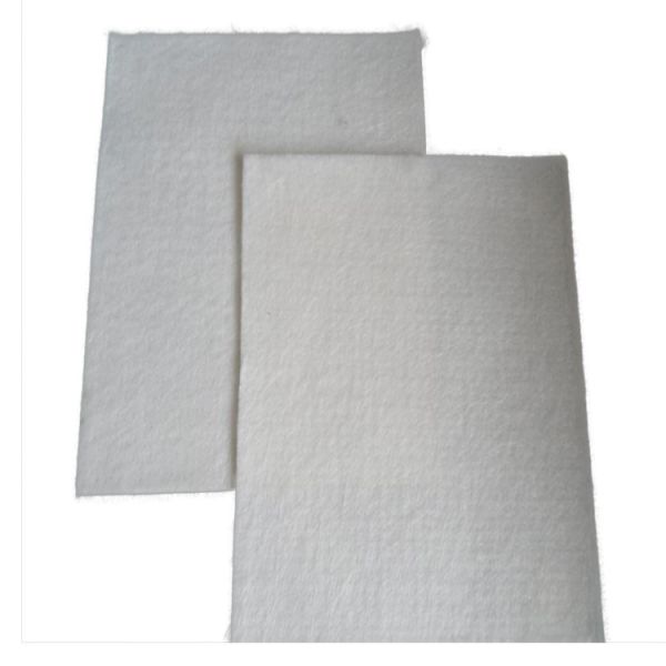 Projet de construction isolant géotextile non tissé à fibres courtes 100g/m2