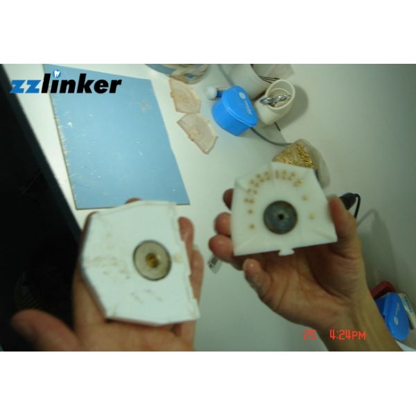 Electrical Dental Lab Equipment White Color Plastic Board Pin Planter Available