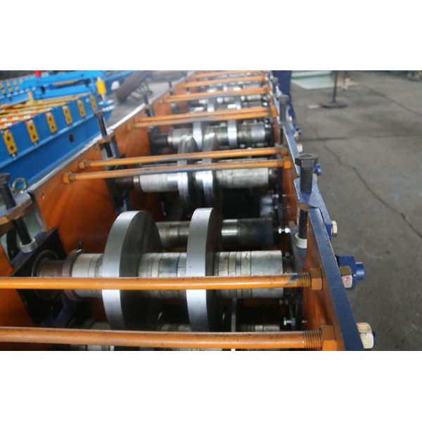 Metal Steel C Purlin Roll Forming Machine 1.5 - 3mm Thickness With 80mm Roller Diameter