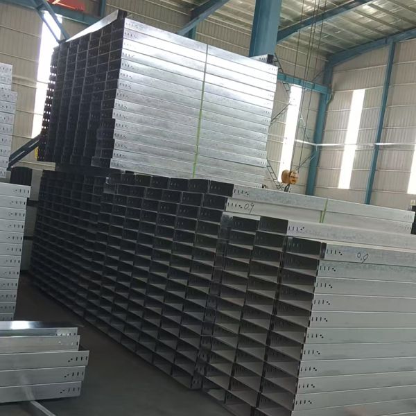 Lightweight Polished Stainless Steel Ventilated Cable Tray Aluminum Wire Tray