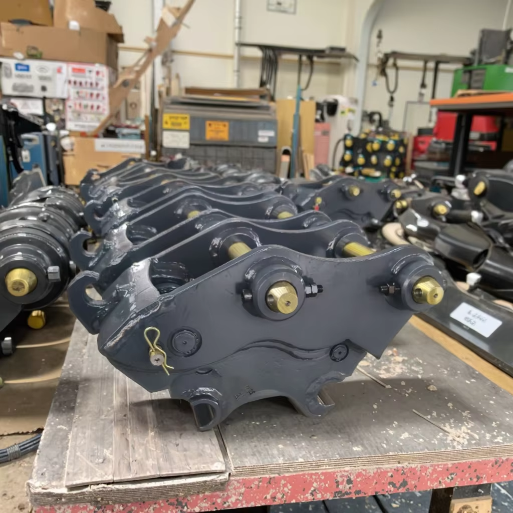 Parties de machines de construction de 1 tonne à 15 tonnes Excavateur à accrochage rapide multi-usage