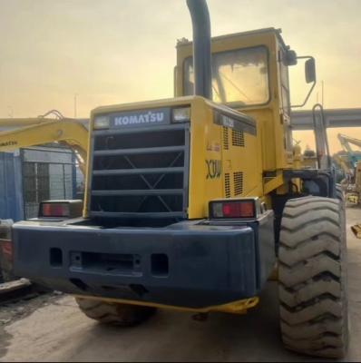 Komatsu WA320 Carregador de rodas de segunda mão 6000kg Carregador frontal usado