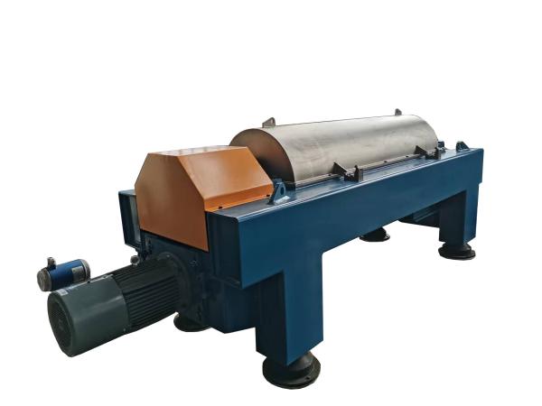 LW Two Phase Separator Decanter Centrifuge For Centrifugal Dewatering