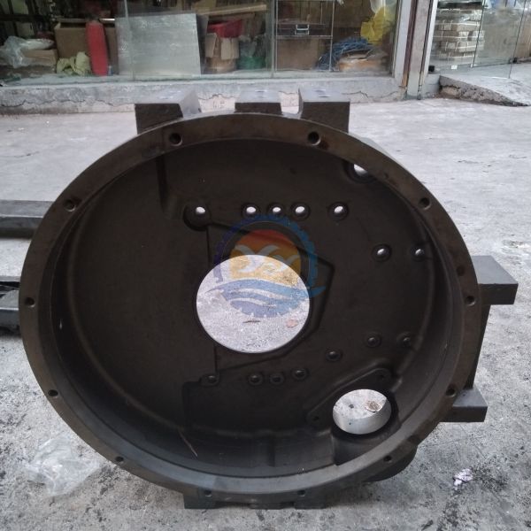 6D114 Flywheel Housing 6741-21-4110 6CT8.3 Fly Wheel Housing 3917459 3915733 for Komatsu PC360-7 Excavator