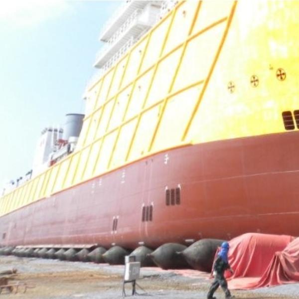 O navio que lança o rolo de borracha natural ensaca Marine Boat Airbag inflável