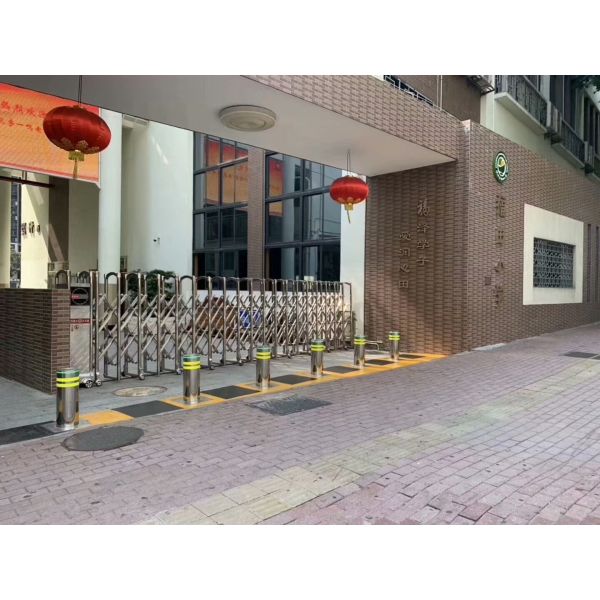 Dos postes de amarração padrão avaliados do parque de estacionamento do impacto barreiras retráteis do veículo do Ram anti