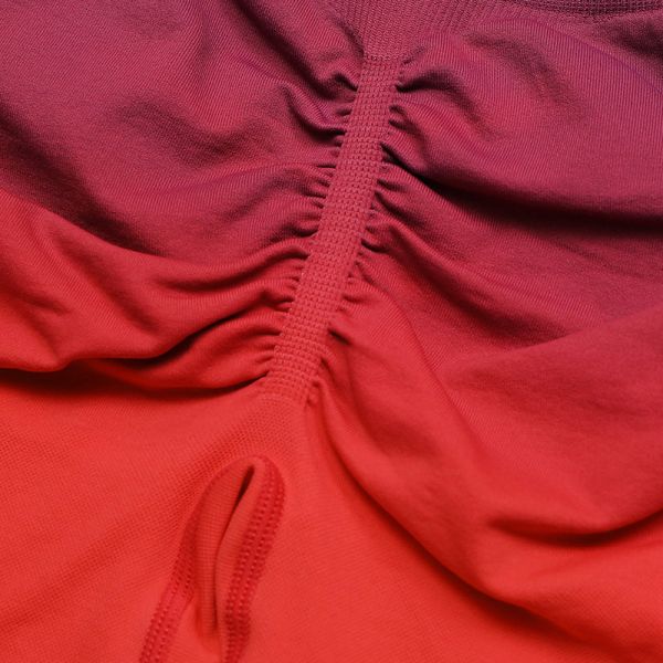 Shorts élevés serrés respirables de yoga de bout droit de taille d'Américain de couleur progressive européenne d'OEM