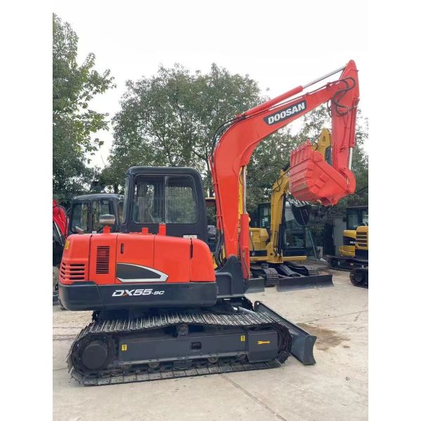 Factory Farm Hydraulic Second Hand Doosan DX55 Excavator 5.55 Ton