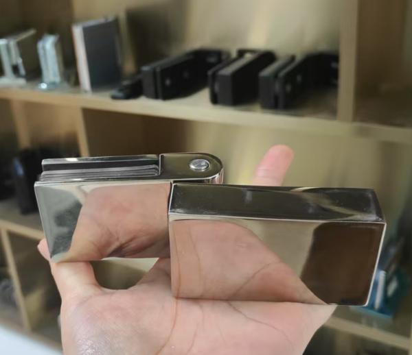 Corrosion Resistance Frameless Shower Hinges Easy Installation Indoor