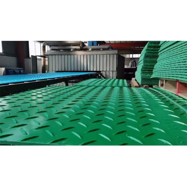 Esteiras compostas verdes da construção pesada da proteção da terra do apoio do caminhão do HDPE