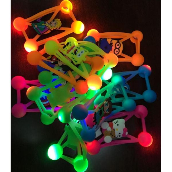 Hot Sale Universal Silicone Phone Case 3D Cartoon LED Flash Light Phone Cover For Iphone Accessories