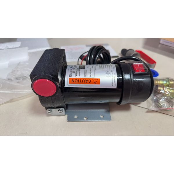 The 24V fuel pump for excavators is suitable for excavators and construction machinery of series such as Komatsu, Kobelco, Hitachi,CAT, and Daewoo.