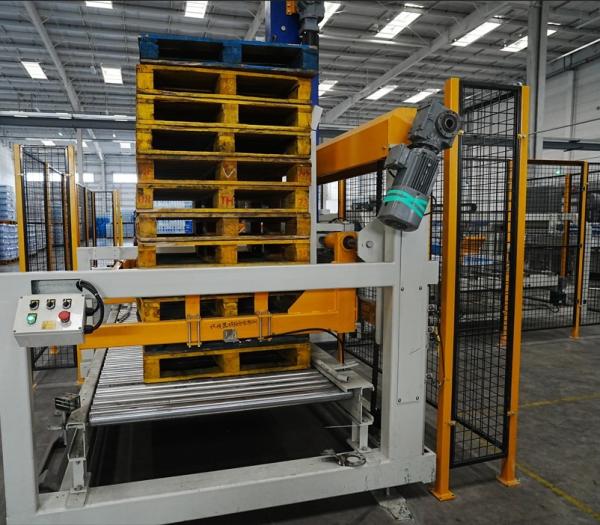 精密自動パレット化システム 42,000 BPH ボトル水生産ライン