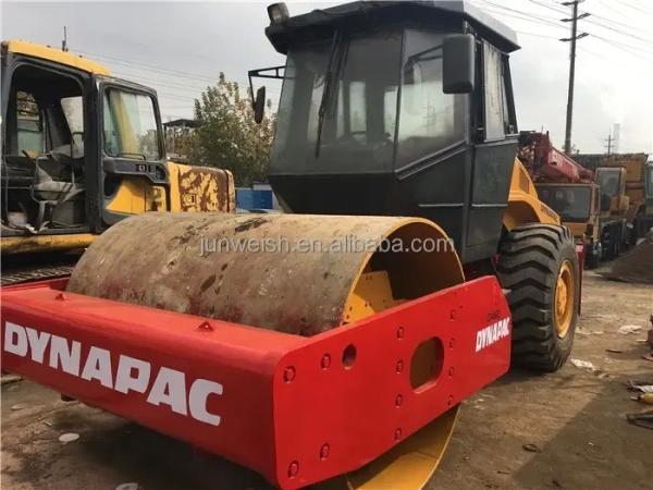 Travel Speed 0-16km/h Hydraulic Vibratory Road Roller CA301D for Precise Compaction