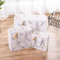 Bolsas de papel coloridas personalizables para regalos y promociones de temporada
