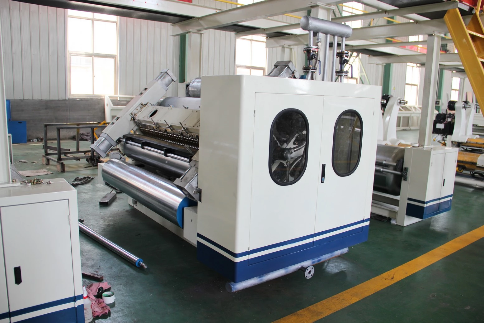 380V 50Hz гофрировало коробку коробки делая машину, производственную линию коробки