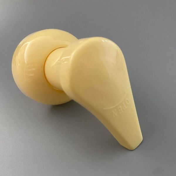 Bomba de espuma de 40 mm para limpieza facial Dispensador de jabón para el cuidado de la piel corporal