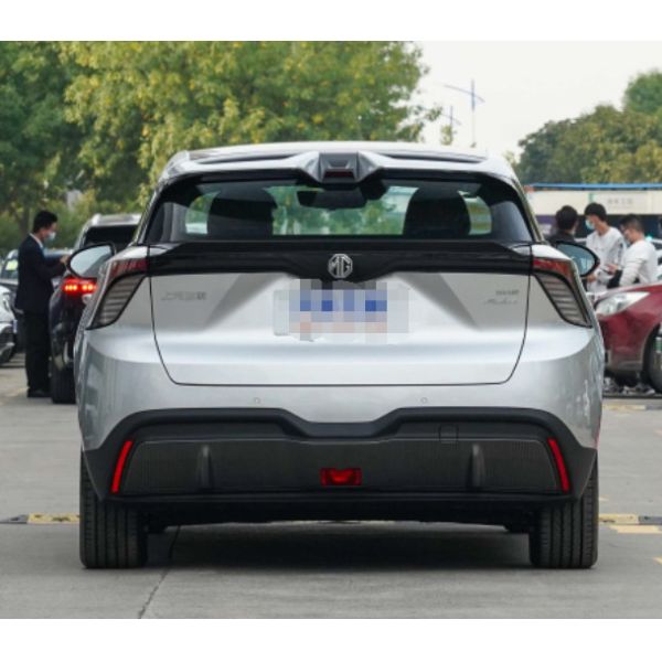 Кроссовер хэтчбека мест двери 5 варианта 5 MG Mulan 2023 425KM исполнительный