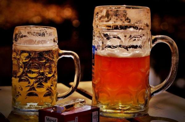 500ML Classic Glass Beer Mug With Handle Customized Acceptable