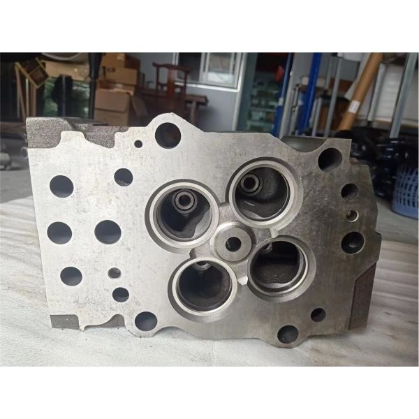 Cylinder Head Assy 3811985 For KTA19 K19 4 valve Diesel engine