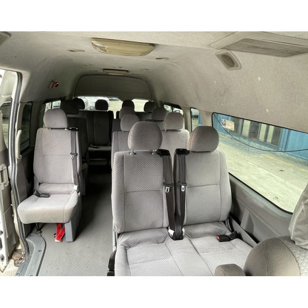 Король Лонг Подержанный фургон Мини-автобус 15 мест 2438 мл.