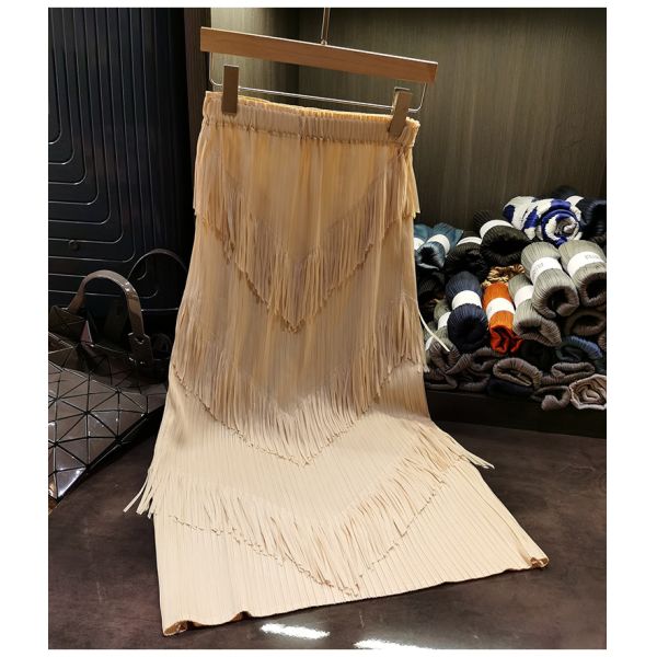 Solid Color Skirt Women 2024 Summer New Multi-layer Elastic Waist Gentle Skirt Casual Pleated Skirt