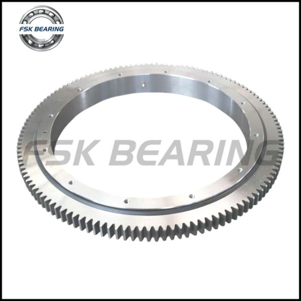SK200-3 Slewing Bearing ID 1083mm OD 1312mm Chassis Slewing Bearing For Excavator Parts