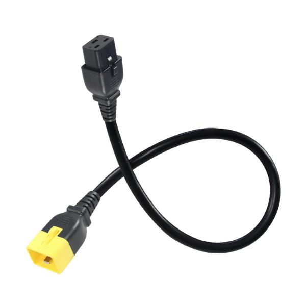 Blocage du câble d'alimentation de prolongation C19-C20 16A 250V pour les racks serveurs/machines extérieures avec fil 16AWG