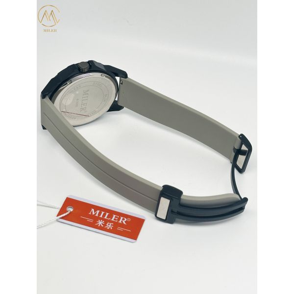 Montres de sport en quartz, ceinture en silicone avec boîtier en alliage de dattes, montre de poignet cadeau