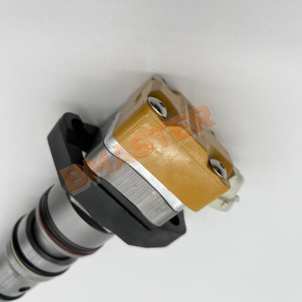 Remanufactured DT466E Engine Compatible Fuel Injector With 6 Month Warranty For 230HP To 250HP Engines