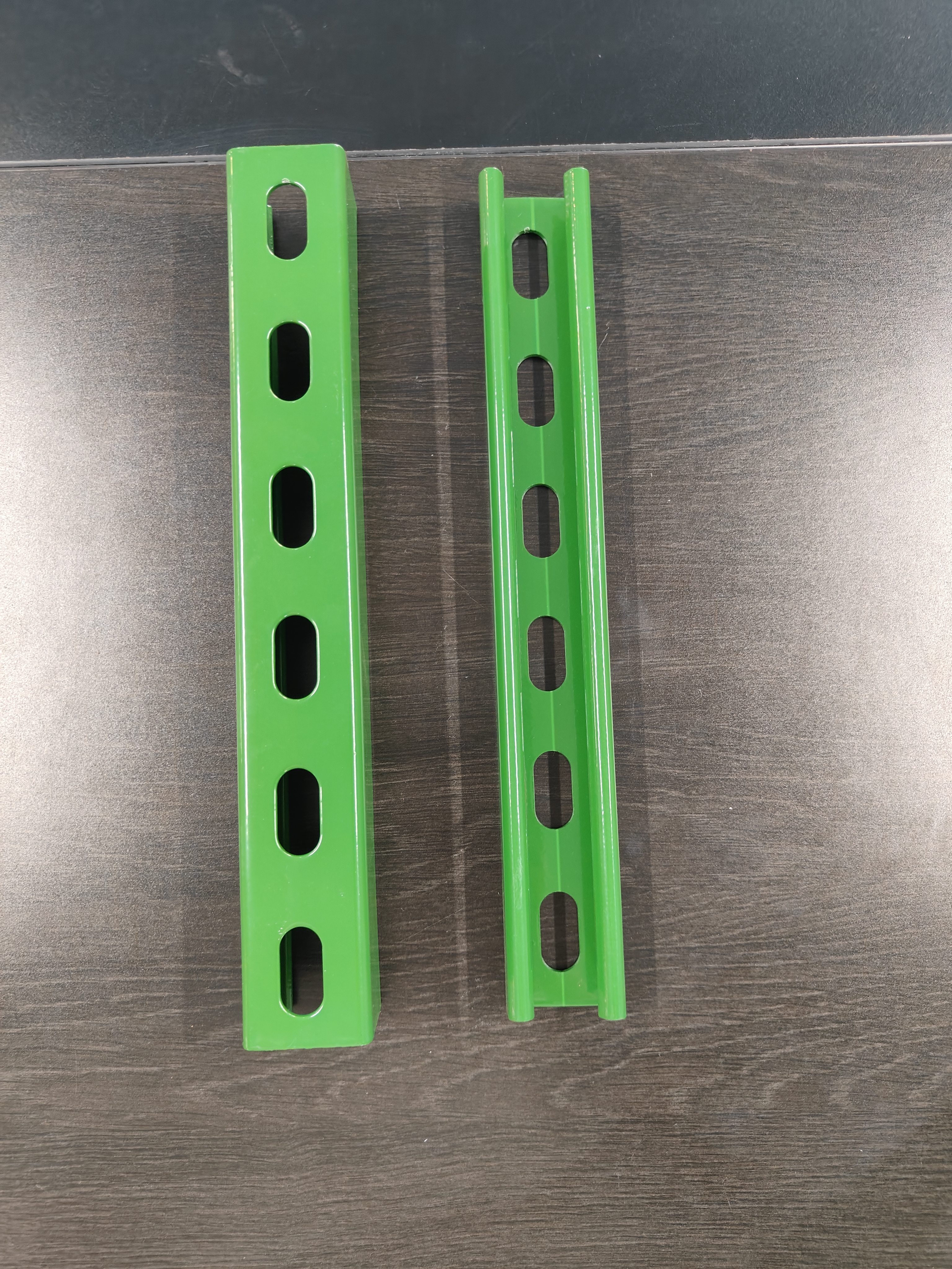 Unistrut Channels Green Powder Coated Slotted C Steel Channel Q235B Carbon Steel for Solar Mounting Brackets and Structural Support