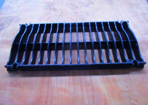Automatic Line Ductile Iron Channel Grating 70*35*5cm Sand Casting