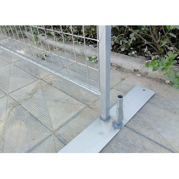 El polvo de la larga vida cubrió cerca de la construcción de los temporeros del ′ L9.5 ‘