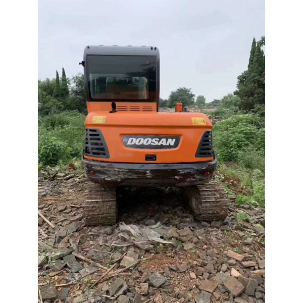 Second hand DX60LC hydraulic crawler excavator, cost-effective