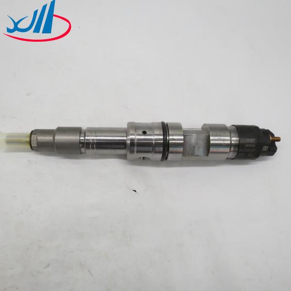 Heavy Duty Truck Parts Rail Fuel Injector 0445120389 612630090012