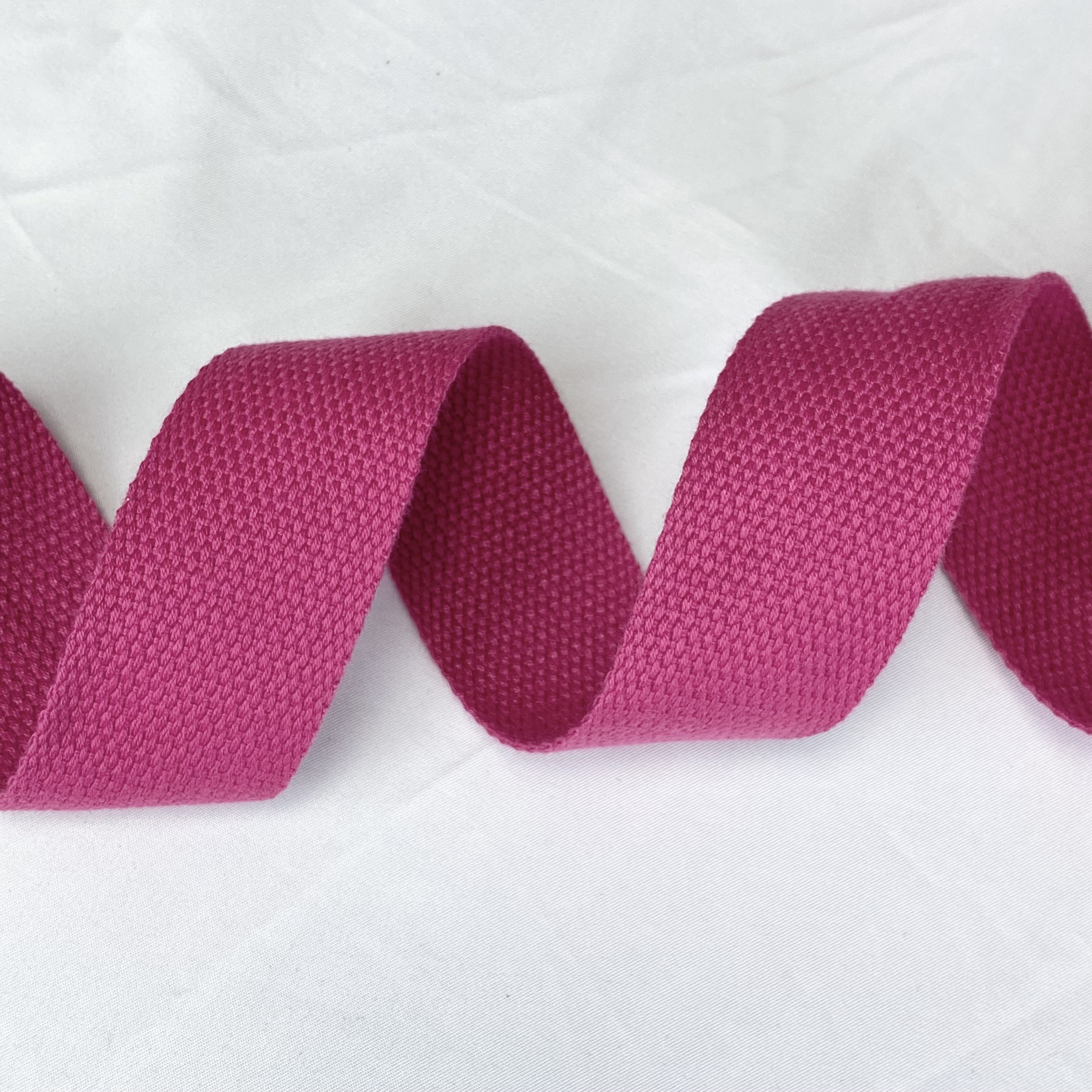 Soft bead Polyester-cotton webbing in a variety of colors Dupont Tote bag strap Textiles