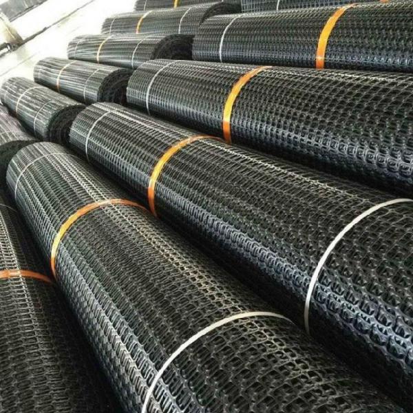 Polyester Warp Knitted Geogrid Machine Mesh In Pavement Construction