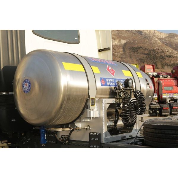 HOWO тяжелый грузовик дефлектор боковой ветровой ваны 440 HP 6X4 LNG Национальный VI трактор (13T задней оси)