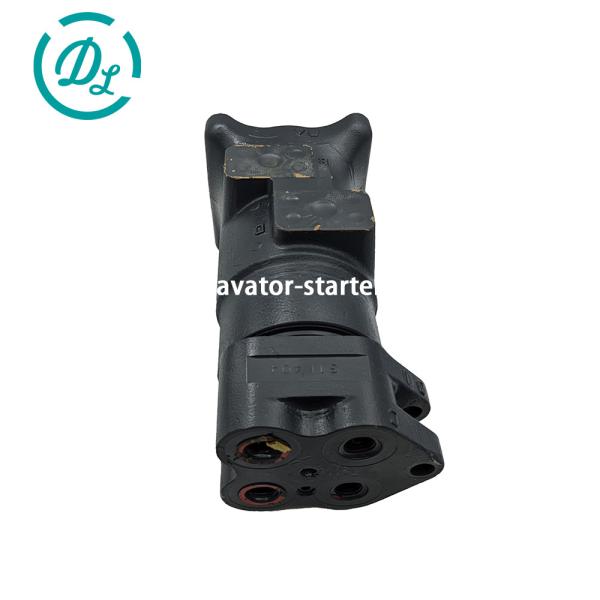 Komatsu PC200-8 Excavator Swivel Joint 703-08-33631 703-08-33630