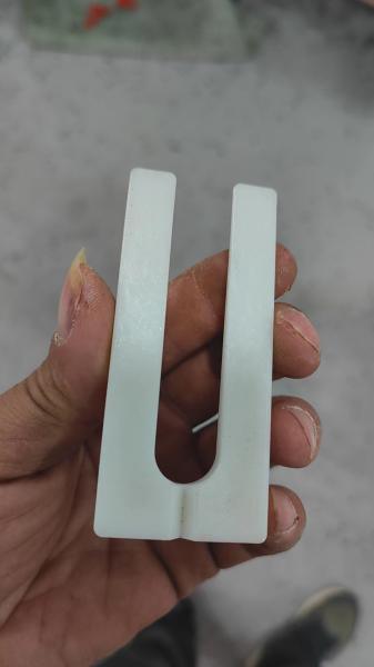 U Shape Horseshoe Shims Taper Plastic Horseshoe Tile Spacers 75*35mm