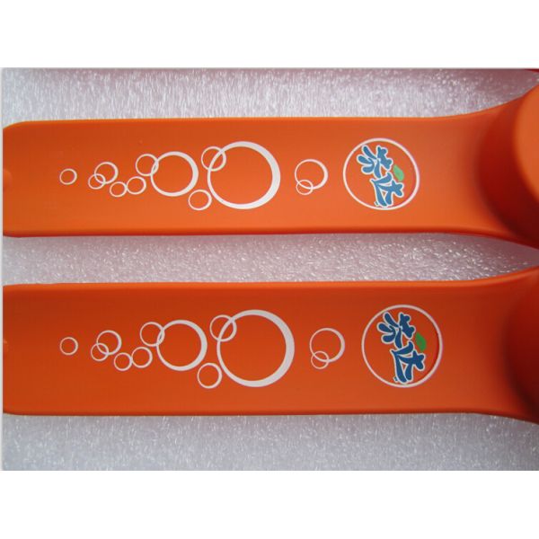 Personalized Fenta Cool Orange Slap On Watches Silicone Bracelet Watches With Logo Printed,Packing Color Card Box