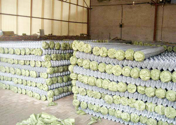 Galvanized Cyclone Fencing Roll , Durable Chain Link Panels For Sports