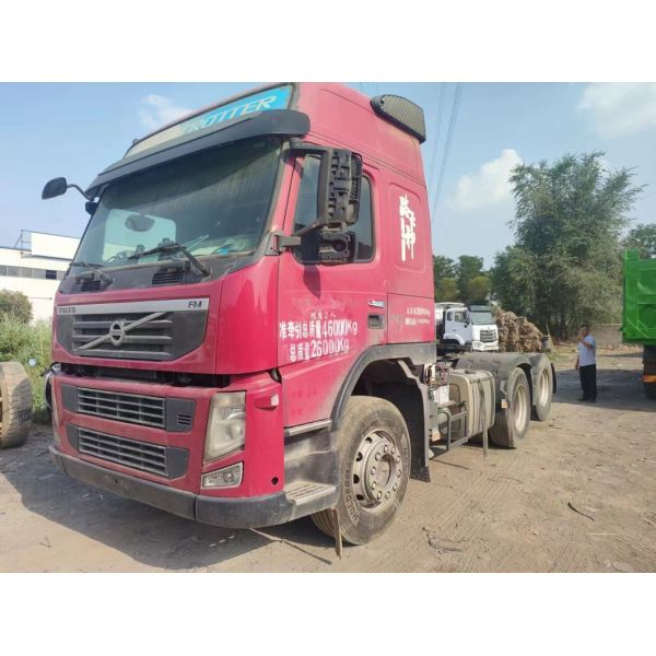 Volvo FM 420 Trailor Truck with Radial Tire Design and 351-450hp Horsepower