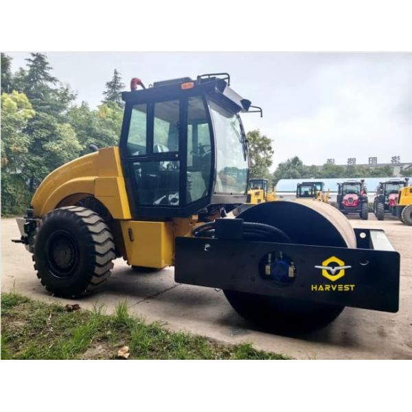 LTS212H Cummins 110kw 6BT5.9 rouleau routier à vendre près du Niger